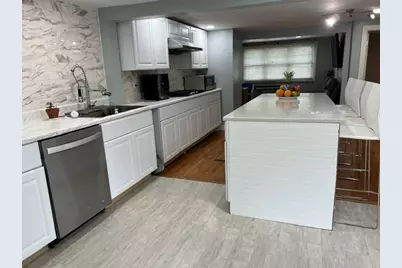 289 Burnham Road, Lowell, MA 01852 - Photo 8