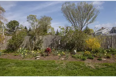 31 Main St, Marion, MA 02738 - Photo 12