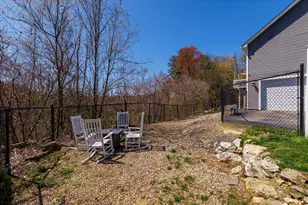1 Sherry Ln, Spencer, MA 01562 - Photo 8