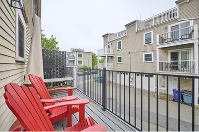 99 Bolton St #TH, Boston, MA 02127 - Photo 12
