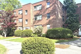 105 Nahant St, Lynn, MA 01902 - Photo 2