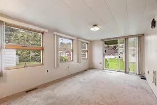 27 Lisa Cir, Merrimac, MA 01860 - Photo 14
