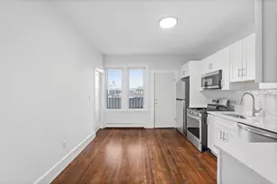 28A Story St, Boston, MA 02127 - Photo 2