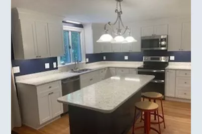 1006 South East Street, Amherst, MA 01002 - Photo 6