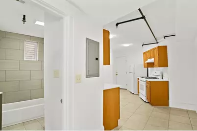 2 Walnut #2, Boston, MA 02122 - Photo 6