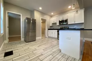 10 Howell Ct, Chelsea, MA 02150 - Photo 2