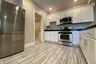 10 Howell Ct, Chelsea, MA 02150 - Photo 8