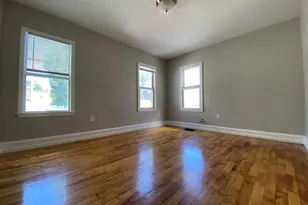 10 Howell Ct, Chelsea, MA 02150 - Photo 22