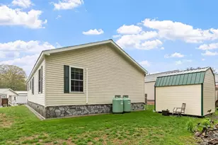 97 Nijal, Fitchburg, MA 01420 - Photo 32