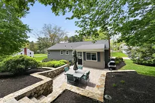 10 Autumn Cir, Hingham, MA 02043 - Photo 36