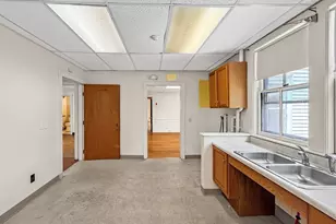 1003 Main St, Leicester, MA 01524 - Photo 12