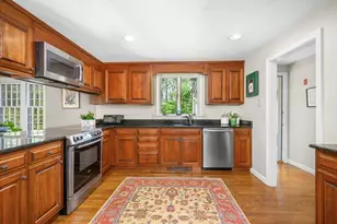 43 Village Dr, Sandwich, MA 02537 - Photo 12