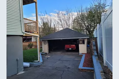 549 Bennington St, Boston, MA 02128 - Photo 16