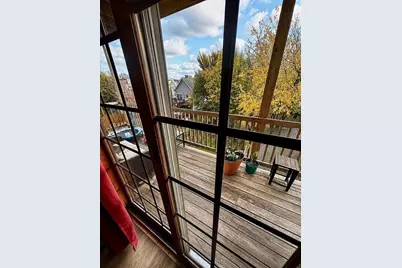 549 Bennington St, Boston, MA 02128 - Photo 10