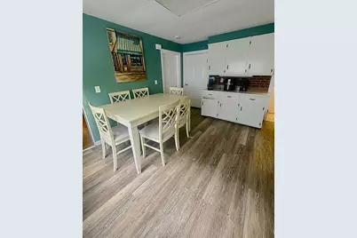 549 Bennington St, Boston, MA 02128 - Photo 10