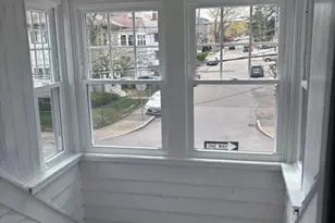 202 Robbins St, Waltham, MA 02453 - Photo 6