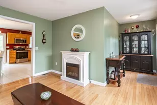 11 Woods Edge, Lakeville, MA 02347 - Photo 4