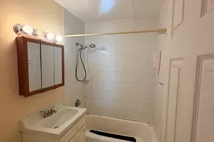 326 Broadway, Somerville, MA 02145 - Photo 8