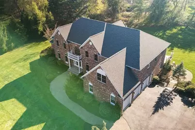 12 Arrowhead Lane, Westborough, MA 01581 - Photo 4