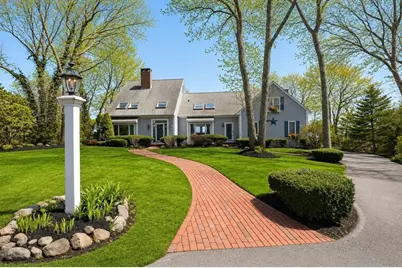 19 Ellisville Rd, Plymouth, MA 02360 - Photo 2