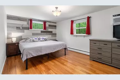 369 Central Tpke, Sutton, MA 01590 - Photo 8