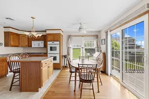 400 Sampson, Fall River, MA 02724 - Photo 14