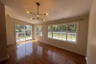 36 O Connell St, Springfield, MA 01104 - Photo 4