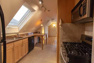 8-10 Richardson St #3, Boston, MA 02135 - Photo 4