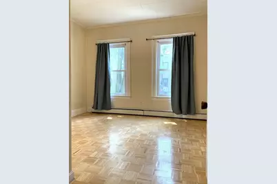 12 Evergreen Sq #1, Somerville, MA 02143 - Photo 8