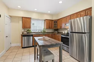70 Clifton Ave, Saugus, MA 01906 - Photo 14