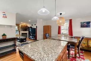 53 Hiawatha Ave, Waltham, MA 02451 - Photo 8