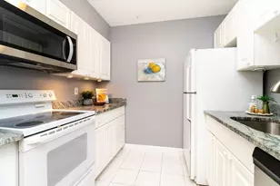 60 E Glen Rd, Brookline, MA 02445 - Photo 14