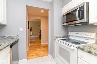60 E Glen Rd #306, Brookline, MA 02445 - Photo 16