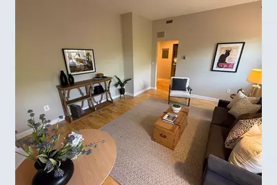 60 E Glen Rd #306, Brookline, MA 02445 - Photo 6