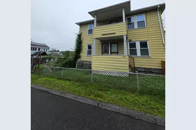 205 Woodland St, Fitchburg, MA 01420 - Photo 2