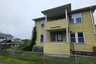 205 Woodland St, Fitchburg, MA 01420 - Photo 4