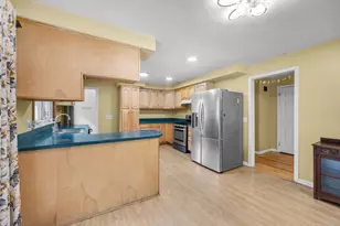 72 Paulson Dr, West Springfield, MA 01089 - Photo 10