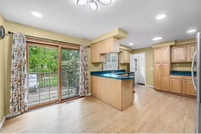 72 Paulson Dr, West Springfield, MA 01089 - Photo 12
