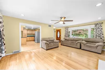 72 Paulson Dr, West Springfield, MA 01089 - Photo 4