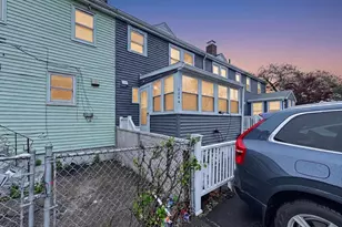 228B Quincy Shore Dr, Quincy, MA 02171 - Photo 2