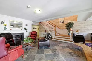 24 Greenleaves Dr, Amherst, MA 01002 - Photo 16