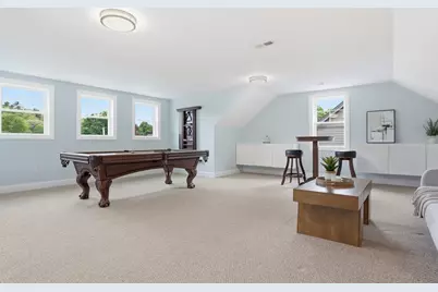 242 Pleasant St, Melrose, MA 02176 - Photo 26