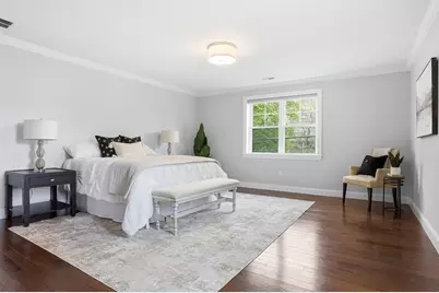 242 Pleasant St, Melrose, MA 02176 - Photo 16