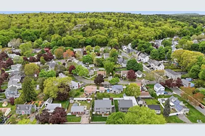 242 Pleasant St, Melrose, MA 02176 - Photo 36