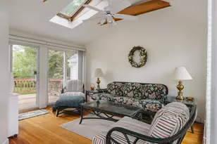6 Alden Ln, Winchester, MA 01890 - Photo 2