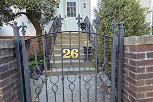 26 Clark St, Somerville, MA 02143 - Photo 2