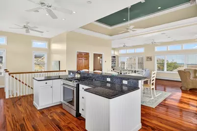 19 Bywater Ct, Falmouth, MA 02540 - Photo 10