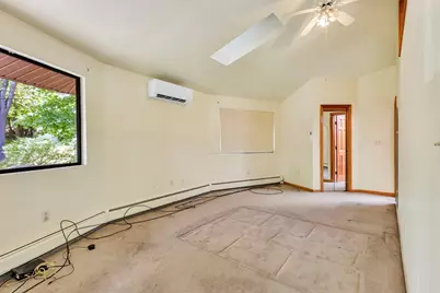 150 Hampton St, Auburn, MA 01501 - Photo 12