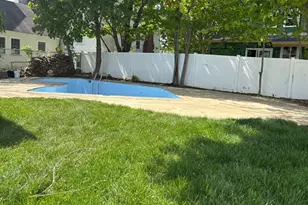 2 Mechanic St, Merrimac, MA 01860 - Photo 16