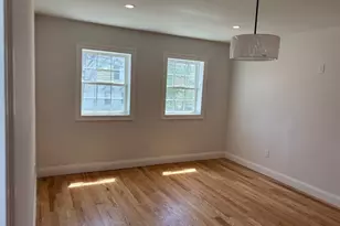 2 Mechanic St, Merrimac, MA 01860 - Photo 8
